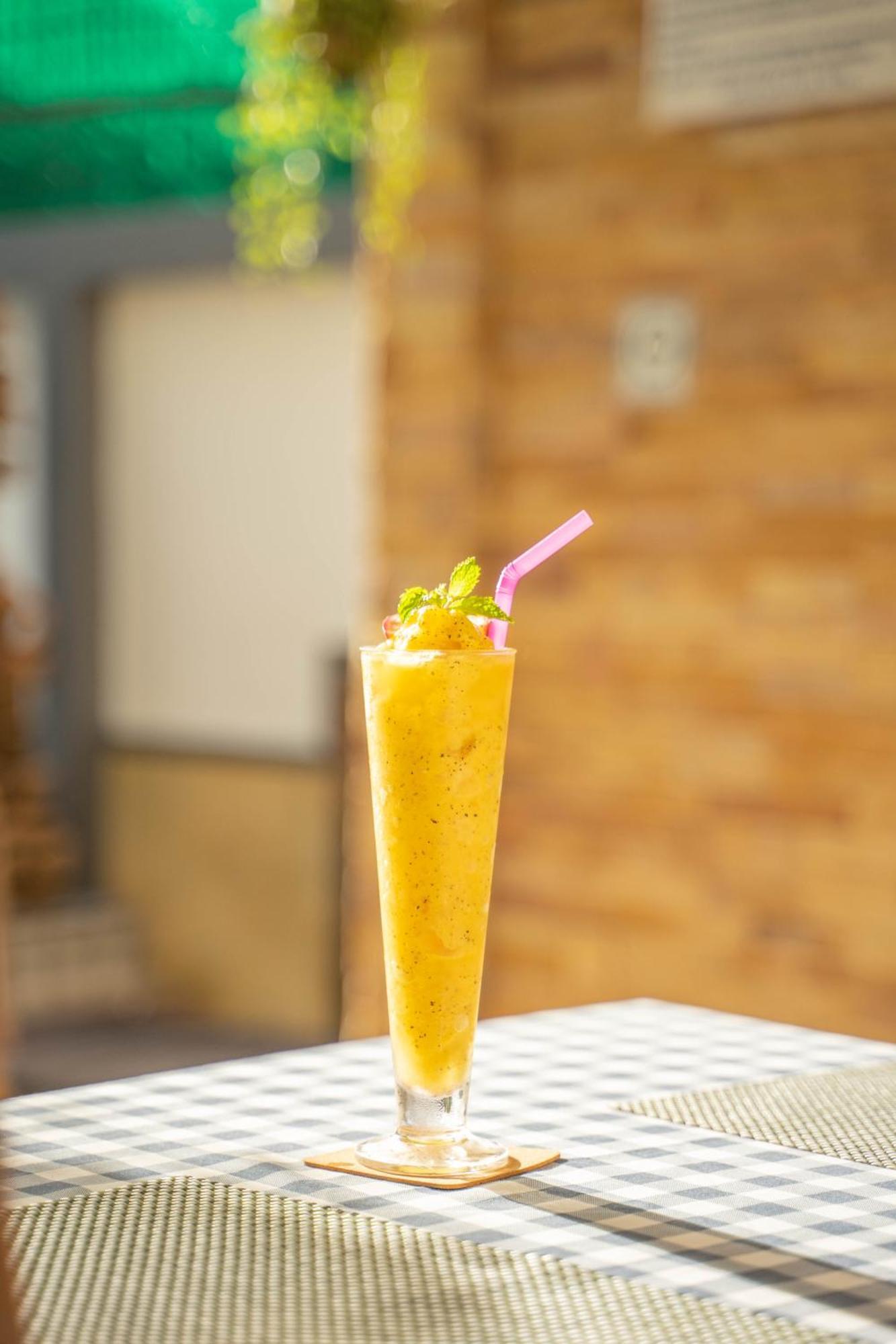 La Vintage Resort - Patong, Phuket מראה חיצוני תמונה