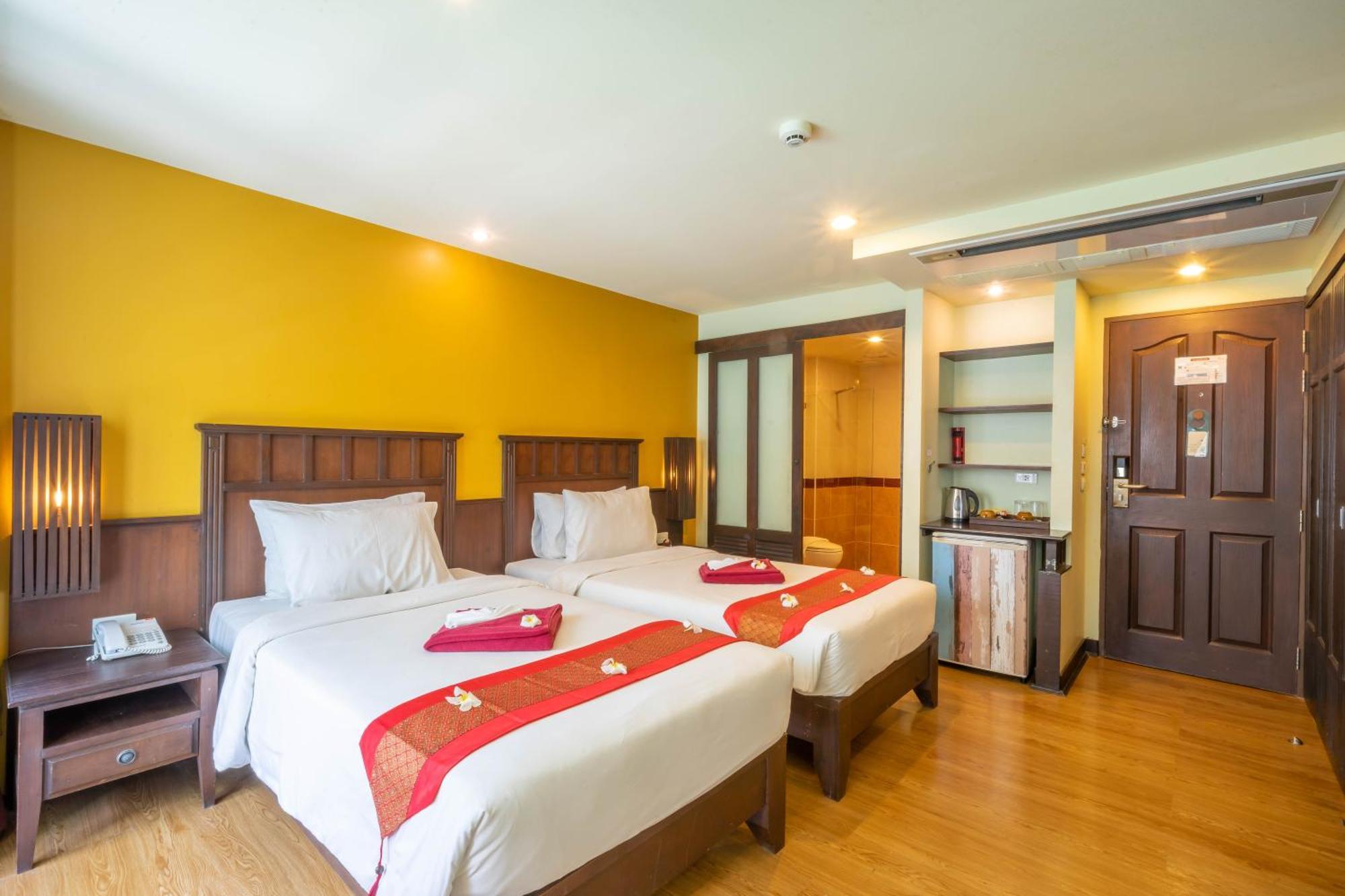 Patong La Vintage Resort מראה חיצוני תמונה